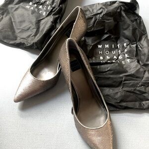 New sequined Pumps by White House Black Market size 8